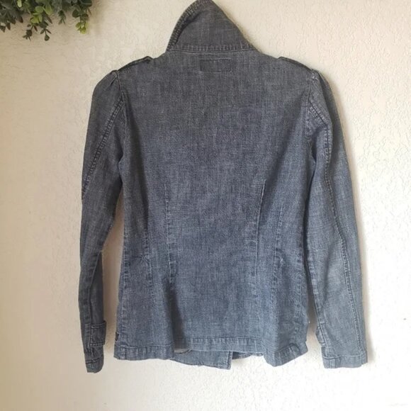 Obey ♡ Double Breasted Lightweight Chambray Jacket w Wooden Buttons - Picture 2 of 10